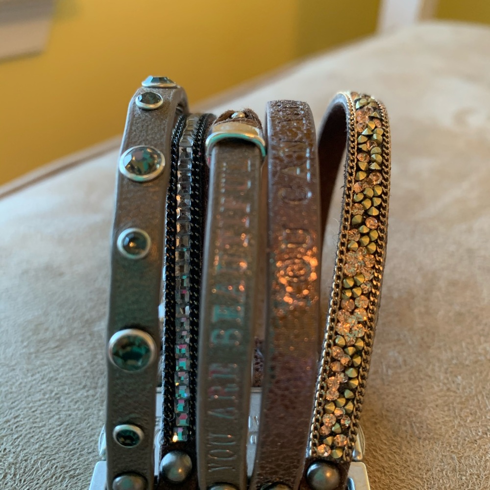 Good works leather bracelet - Picture 3 of 3